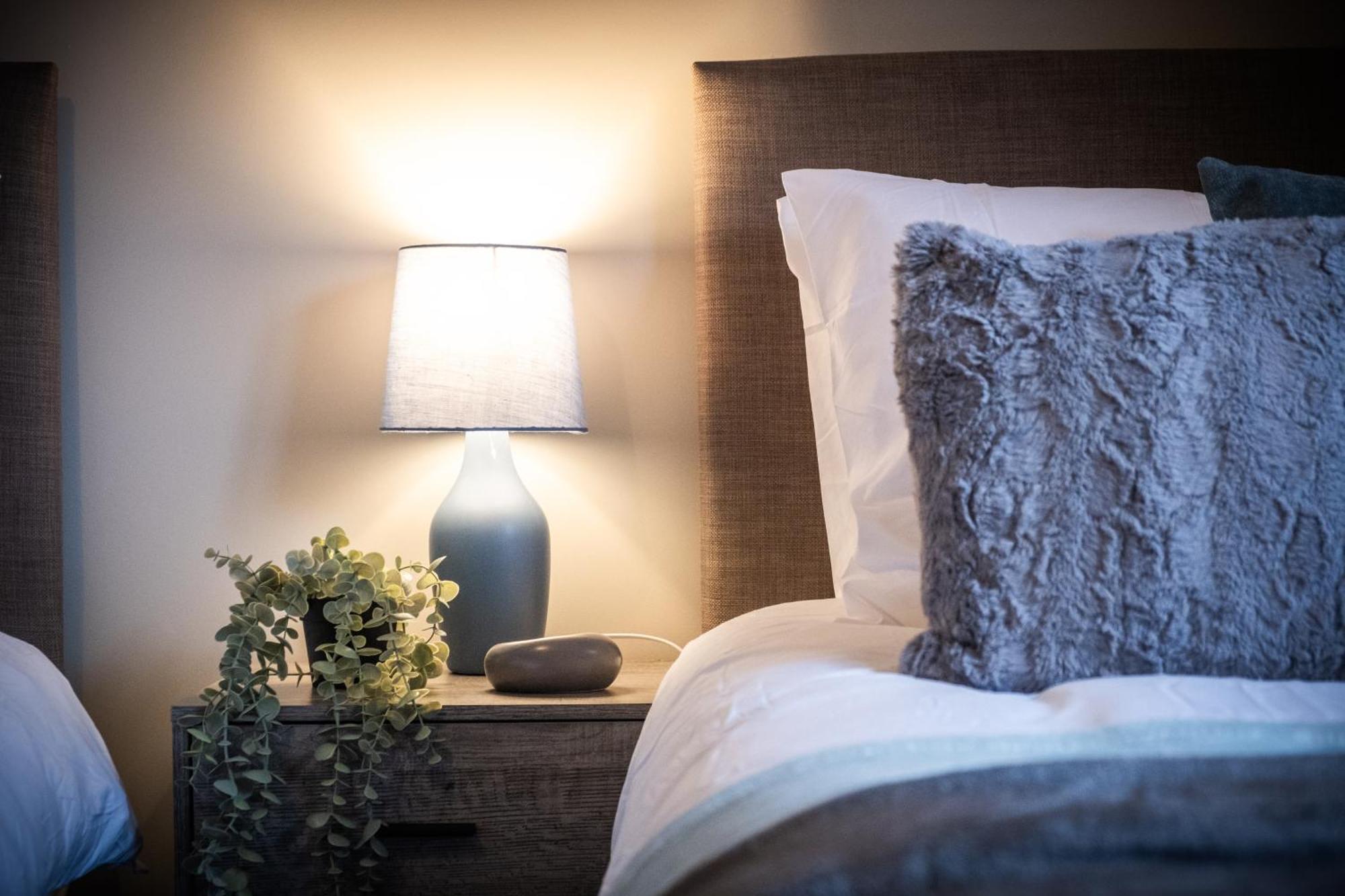 Mk 2-Bedroom Contractor'S Gem, 5 Beds, Sleeps 6, Free Parking Milton Keynes Zewnętrze zdjęcie