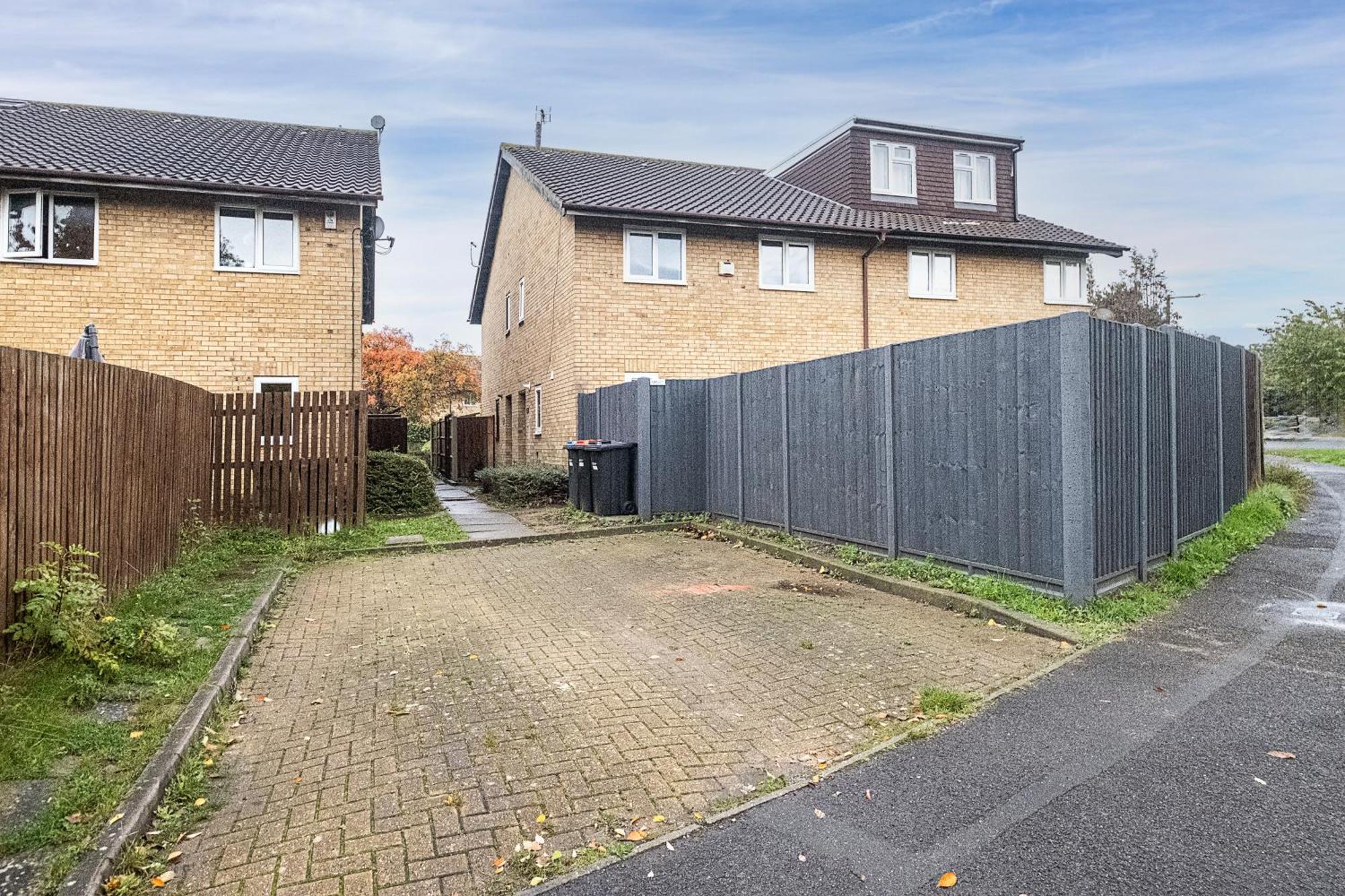 Mk 2-Bedroom Contractor'S Gem, 5 Beds, Sleeps 6, Free Parking Milton Keynes Zewnętrze zdjęcie